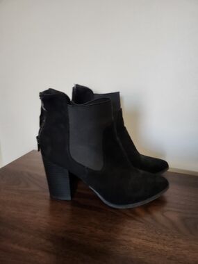 Women's Black Suede Block Heel Chelsea Ankle Boots